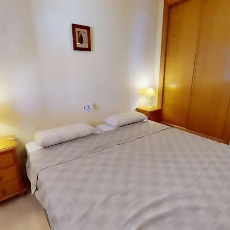 Immaculate With Amazing Sea Views 度假居